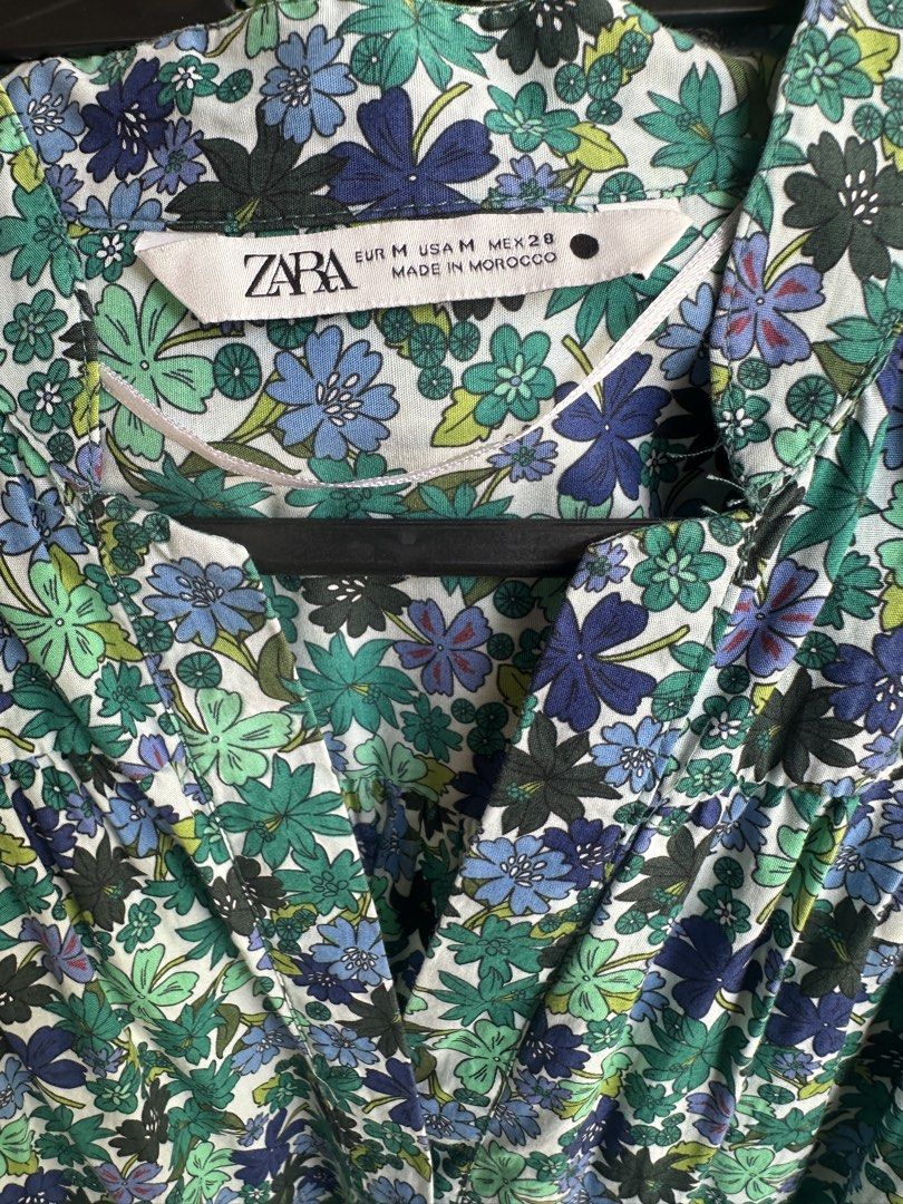 Zara Dress - Floral (Category: Dresses) located in Caloocan City. Submitted by fabs_preloved01 (Listing ID 1469651765, Image 3). Description: Zara Floral dress, cotton, sizeM.