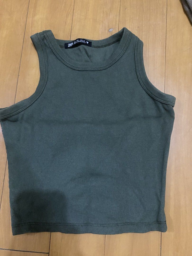 ZARA GREEN TANK | small (Category: Others Tops) located in Marikina City. Submitted by ctgccc (Listing ID 1469692501, Image 1). Description: SIZE: xs to small COLOR: green (darker in person) FIT: fit - double lined REAL COTTON.