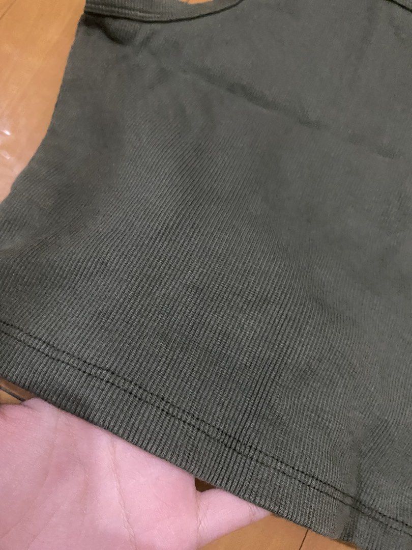 ZARA GREEN TANK | small (Category: Others Tops) located in Marikina City. Submitted by ctgccc (Listing ID 1469692501, Image 3). Description: SIZE: xs to small COLOR: green (darker in person) FIT: fit - double lined REAL COTTON.