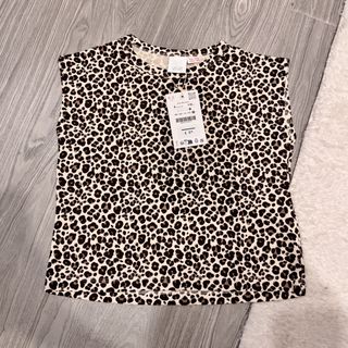 (Category: ) located in . Submitted by candcfashion (Listing ID 1469574873, Image 1). Description: .