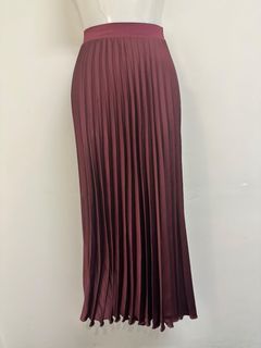 (Category: ) located in . Submitted by fashionbrands (Listing ID 1469597266, Image 1). Description: .