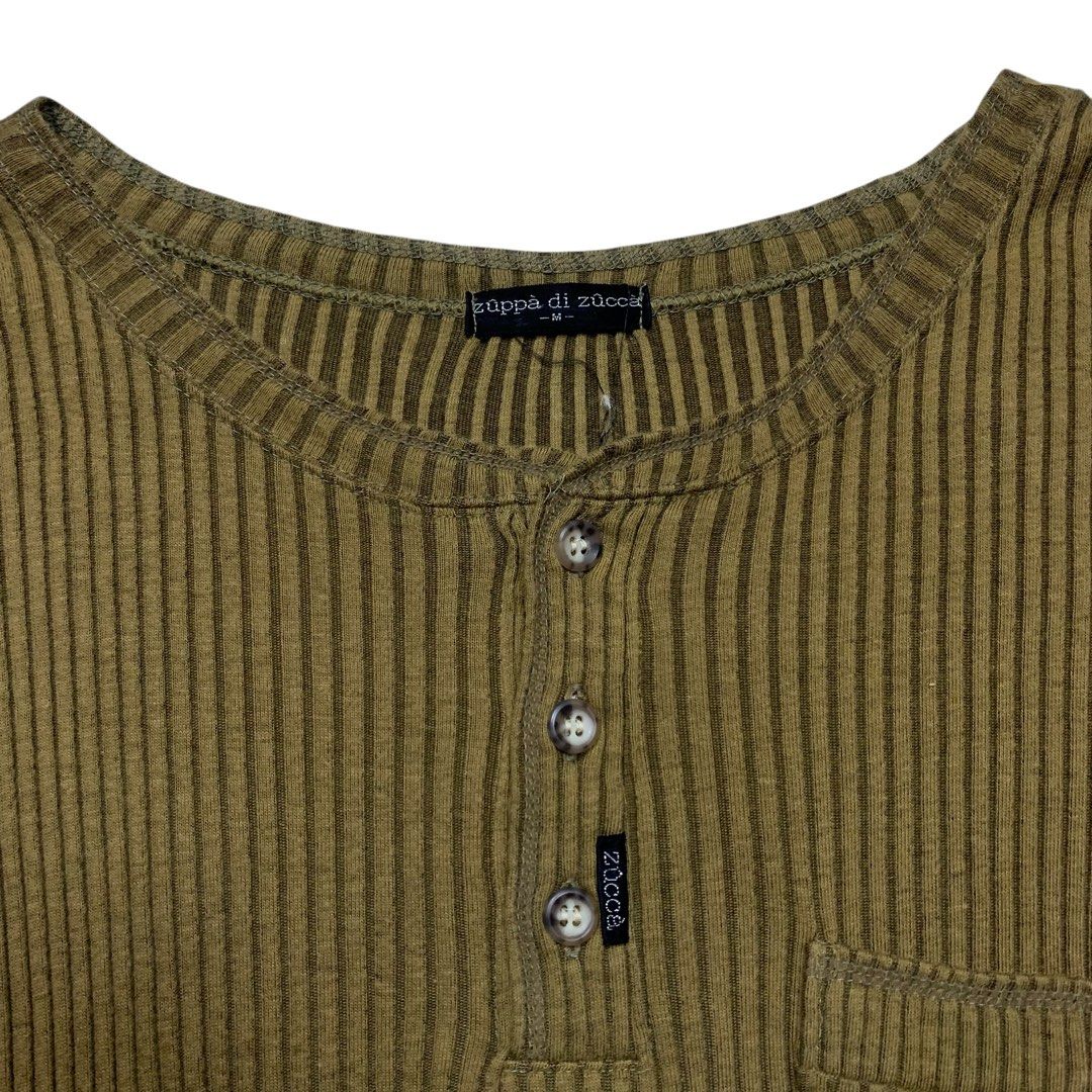 Zuppa di Zucca Ribbed Knit Henley Shirt (Category: Tshirts & Polo Shirts ) located in Baguio. Submitted by thesecretshop_ph (Listing ID 1469665607, Image 3). Description: Size: Medium Lenght: 28” Width: 21” Issue: -.