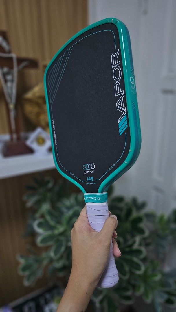 11SIX24 Vapor Power 2 (Category: Racket and Ball Sports) located in Cebu City. Submitted by bambam10 (Listing ID 1469773624, Image 2). Description: FOR SALE: 11SIX24 Vapor Power 2 •4 months old •Used only as an alternate paddle •Surface is still very gritty! Freebies: Edge tape and overgrip Price: 9,500 (slightly negotiable) Rfs: Switched to the Ultre Jellybean.