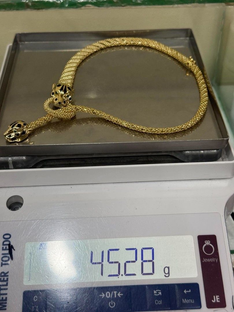 18k Saudi gold panther necklaces (Category: Necklaces) located in Manila. Submitted by bhelgoldseller2ndaccount (Listing ID 1469803022, Image 2). Description: New!!✨New!!✨New!! Authentic 18k Saudi Golds 💯pawnable/naisasanla 💯with high appraisal rate 💯good investment 💯Direct supplier price 👉OPEN for resellers 🌺please take time to evaluate their actual sizes and grams 👉Best panggift for all occasions ✅ Sold per grams not per piece Kya lowest