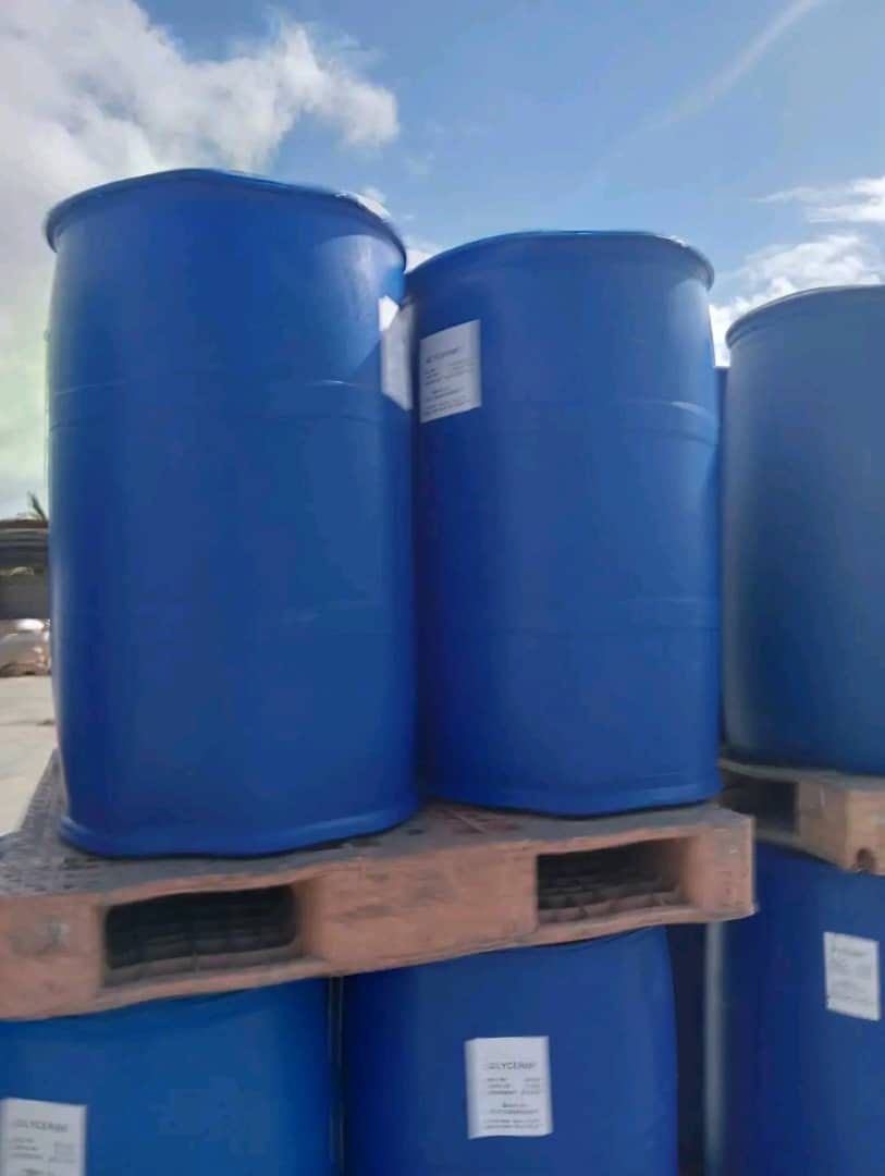 200L Blue Plastic Storage Drums Industrial Drums (Category: Storage Boxes & Baskets) located in Iligan City. Submitted by aracellhubs (Listing ID 1469932315, Image 3). Description: - Heavy-duty industrial blue plastic drums - Features dual bungs on top for easy filling and draining - Clean exterior with solid, thick-walled construction - Versatile use: great for water storage, chemical transport, farm use, or DIY projects - Multiple units availab