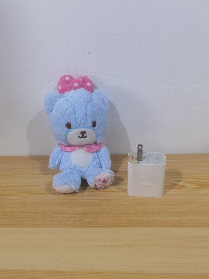 2010 Sanrio Smiles - Tiny Chum Plush (Category: Plushies & Soft Toys) located in Taguig. Submitted by kalabasza (Listing ID 1469941772, Image 1). Description: 📌 This is a preloved item. Please manage your expectation. 📌 Actual item posted. 📌 Product Color may slightly vary due to Photographic Lighting. 📌 Location: Taguig 📌 MOP: GCash. Payment first before ship. 📌 MOD: J&T, LBC, GoGo or Lalamove. 📌 DF/SF at buyer's expense. 📌 No rush shipp