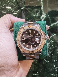 (Category: ) located in . Submitted by hengwatch (Listing ID 1469899242, Image 1). Description: .