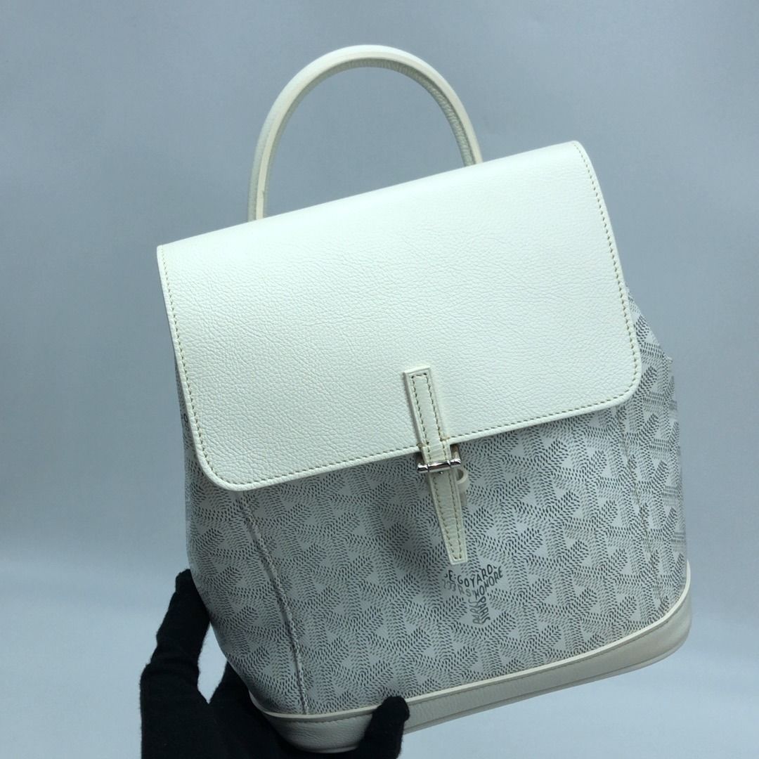 267010404 GOYARD BAG MINI ALPIN BACKPACK WHITE (Category: Luxury Bags & Wallets) located in Taguig. Submitted by ecoring.ph (Listing ID 1469805701, Image 1). Description: ◆CONDITION: B+ ◆DESCRIPTIONS: (Other defects/info:) OUTER: The body of the bag has minimal wrinkles, deformation, and press marks, and shows signs of use. The bottom and bottom corners of the bag have minimal scratches, scuffs, stains, press marks, wrinkles, and deformation, and