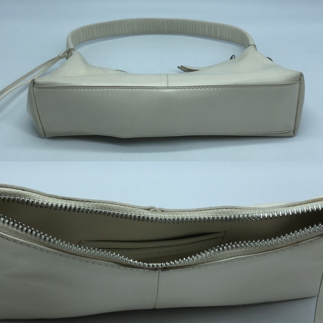 267010453 CHARLES & KEITH BAG SIMONE SHOULDER BAG (Category: Luxury Bags & Wallets) located in Taguig. Submitted by ecoring.ph (Listing ID 1469803876, Image 3). Description: ◆CONDITION: B ◆DESCRIPTIONS: (Other defects/info:) OUTER: The body of the bag is scratched, scuffed, stained, dirty, wrinkled, and deformed, has press marks, and shows signs of use. The body of the bag is scratched, scuffed, stained, dirty, wrinkled, and deformed, has press m