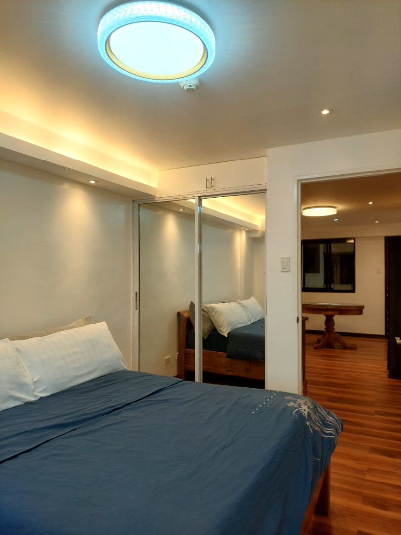 2 bedroom condominium in Quezon City (Category: Room Rentals) located in Quezon City. Submitted by beyrox (Listing ID 1469774169, Image 3). Description: Magnolia Place Condominium along Tandang Sora 2 bedroom 1 bathroom fully furnished separate laundry and drying area.