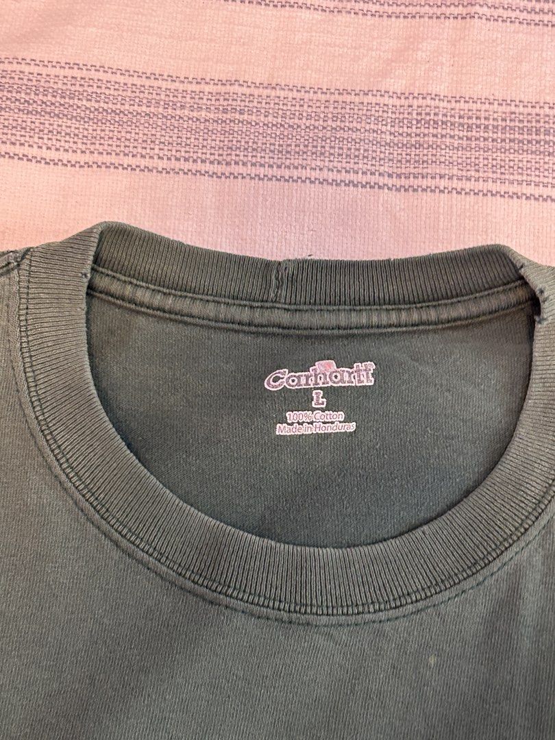 2 Carhartt Pocket T-Shirts (Category: Tshirts & Polo Shirts ) located in Manila. Submitted by lolem.ph (Listing ID 1469824064, Image 3). Description: - Bundle of 2 Carhartt pocket t-shirts - Green shirt: Size L (P900) - Burgundy shirt: Size M, Loose Fit (P1000).