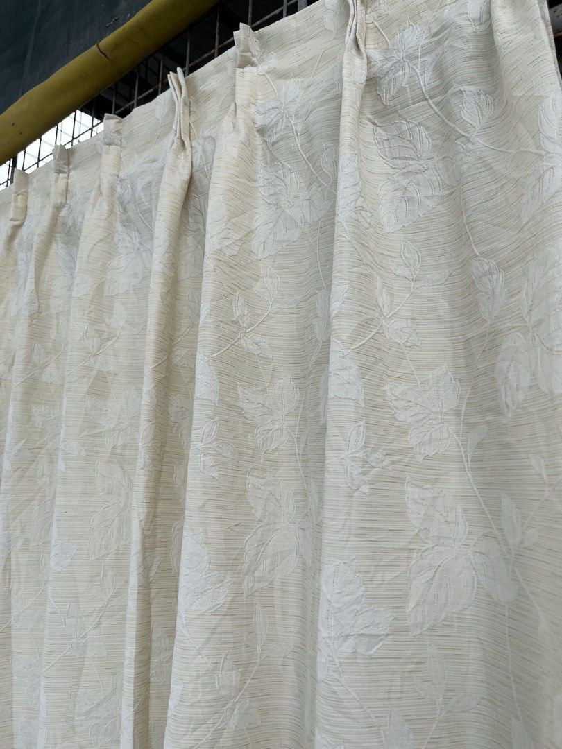 2 panel Curtain (Category: Curtains & Blinds) located in Hagunoy. Submitted by japanhouseholditemthrift (Listing ID 1469836143, Image 3). Description: Japan hook curtain 2 panel 7ft Like new No issue Hook included ✅ Light yellow Payment first Ship via J&T ❤️ Or shoppe check out 🧡 .