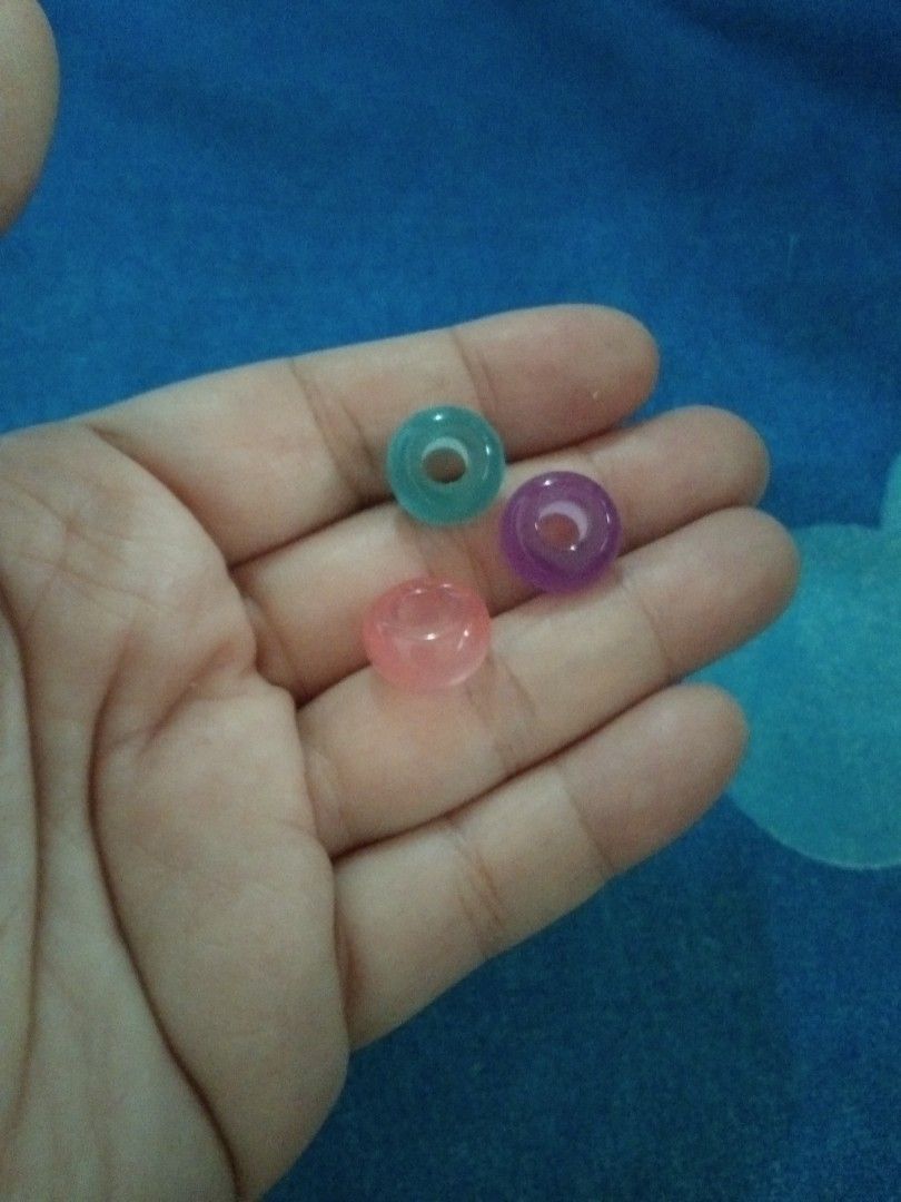 3 PCs bracelet charms bundle (Category: Charms) located in Quezon City. Submitted by eidorableshop (Listing ID 1469772357, Image 3). Description: .