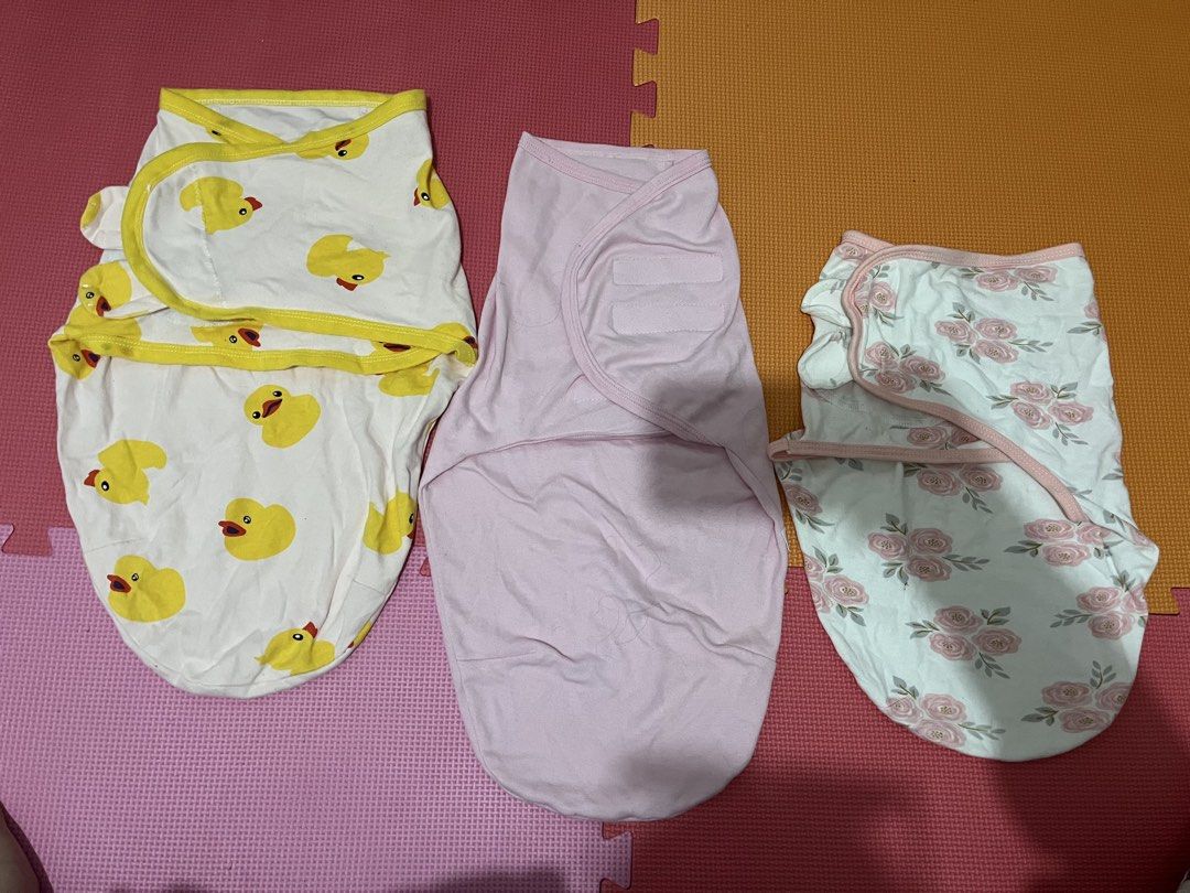 3pcs baby swaddles (Category: Bed Guards) located in Manila. Submitted by mamamogreen69 (Listing ID 1469917604, Image 1). Description: 0-3m Decluttering 📍Pasig City.