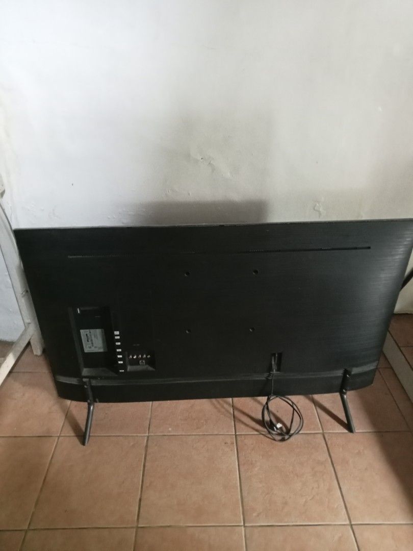 50-inch Smart TV (Category: TV) located in Cebu City. Submitted by cleverwind.221754 (Listing ID 1469933130, Image 3). Description: Sellung Samsung Smart TV. As per technician, LCD needs repairing. For pick-up only. Location: Near San Carlos South Campus, CTS/CCMC. Check out also our other items: https://garage-sale.pages.dev.