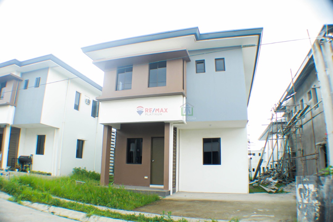 (Category: ) located in . Submitted by ralphtan10 (Listing ID 1469877177, Image 1). Description: .