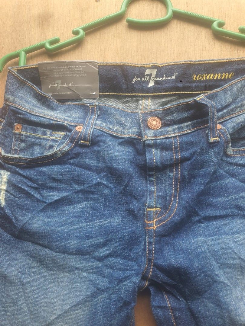 7 for all mankind (Category: Jeans) located in Butuan. Submitted by alovier1992 (Listing ID 1469765871, Image 3). Description: .