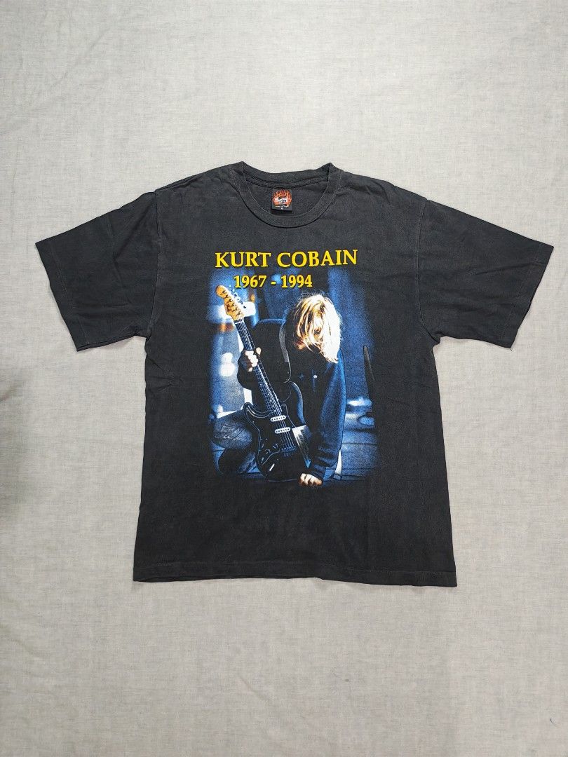 90s Nirvana Kurt Cobain memorial tshirt (Category: Tshirts & Polo Shirts ) located in Baguio. Submitted by used_clothing2600 (Listing ID 1469850478, Image 1). Description: 90s Nirvana Kurt Cobain memorial tshirt Metal heaven bootleg size XL verygood condition width 22.5 length 31 P 2,800.