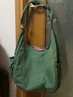 （分類：）位於 。 由 blueblue852 提交（商品編號 1469914978，圖片 1）。簡介： 。
