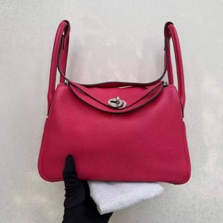 (Category: ) located in . Submitted by millenlavish_outlet (Listing ID 1469835769, Image 1). Description: .