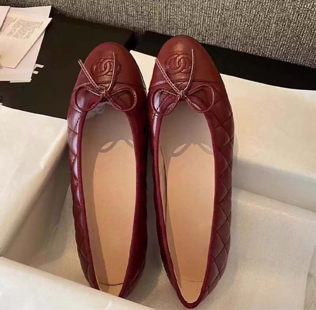 🎀✨ CHANEL BALLET SHOES (Category: Flats & Sandals) located in Manila. Submitted by noiredeboutique (Listing ID 1469896772, Image 3). Description: 🩰 Style: Chanel Ballet Shoes 📏 Available Sizes: 36–40 only 🤍 Perfect for everyday wear 🎀 Timeless, classy & easy to style ✨ Your dream flats for that quiet luxury vibe!.