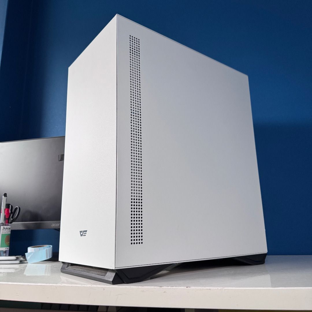 🖥️ RTX 3060Ti Gaming PC | AMD Ryzen 5 3600 | MSI RTX 3060 Ti Gaming X Trio | Wi-Fi 6 + Bluetooth | White Case ⚡ (Category: Desktops) located in Singapore. Submitted by smartselects (Listing ID 1469901682, Image 2). Description: 😎 Good buyer read below‼️ Price Cheap and FIXED! ➡️ Processor: AMD Ryzen™ 5 3600 (6 Cores / 12 Threads, 3.60GHz, Turbo up to 4.20GHz) ➡️ Graphics Card: MSI GeForce RTX™ 3060 Ti Gaming X Trio 8GB ➡️ Motherboard: ASRock B5