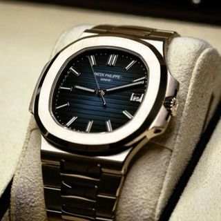 (Category: ) located in . Submitted by 0000watchcollectsg (Listing ID 1469796632, Image 1). Description: .