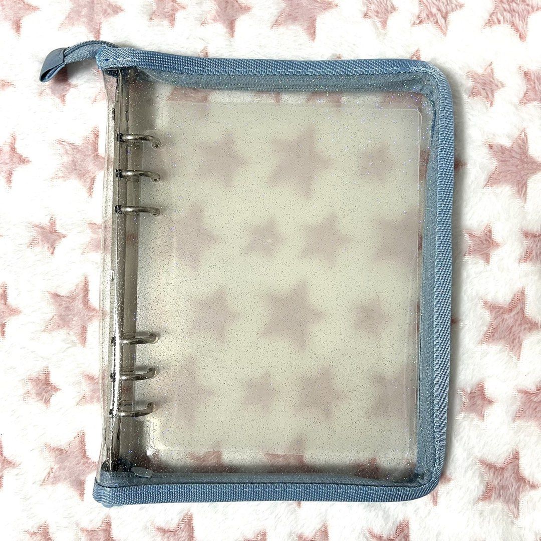 a5 blue binder (Category: Stationery & School Supplies) located in Cabuyao City. Submitted by 09thsale (Listing ID 1469759943, Image 1). Description: free shipping onhand, x sensi payo / dop 🆗 .