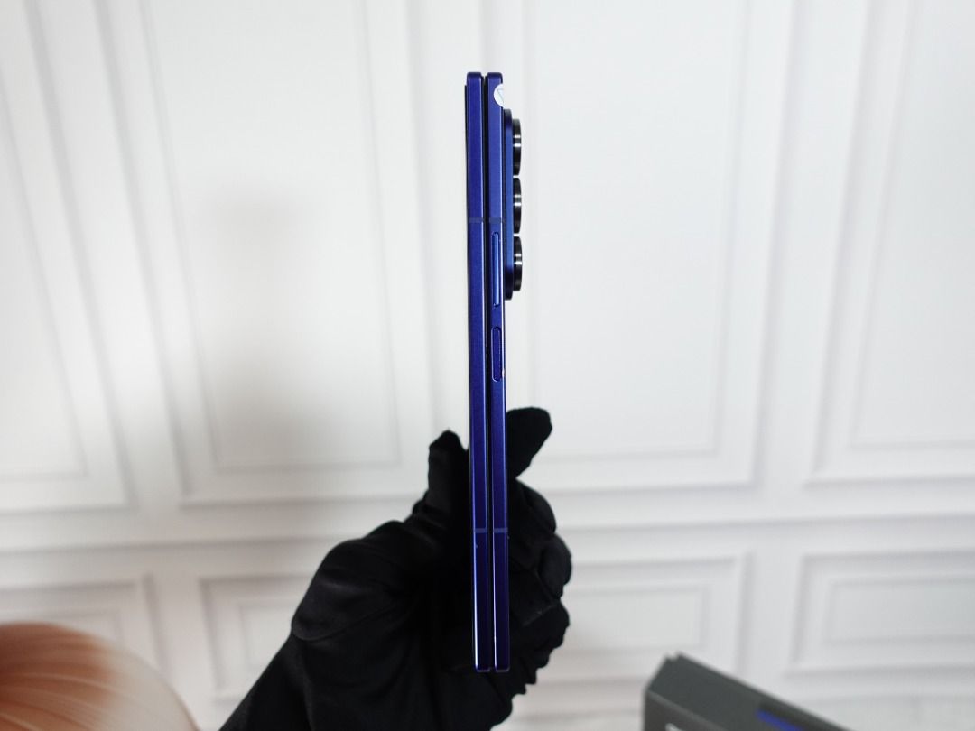 Samsung Galaxy Z Fold 7 512GB Blue, Mobile Phones & Gadgets, Mobile ...