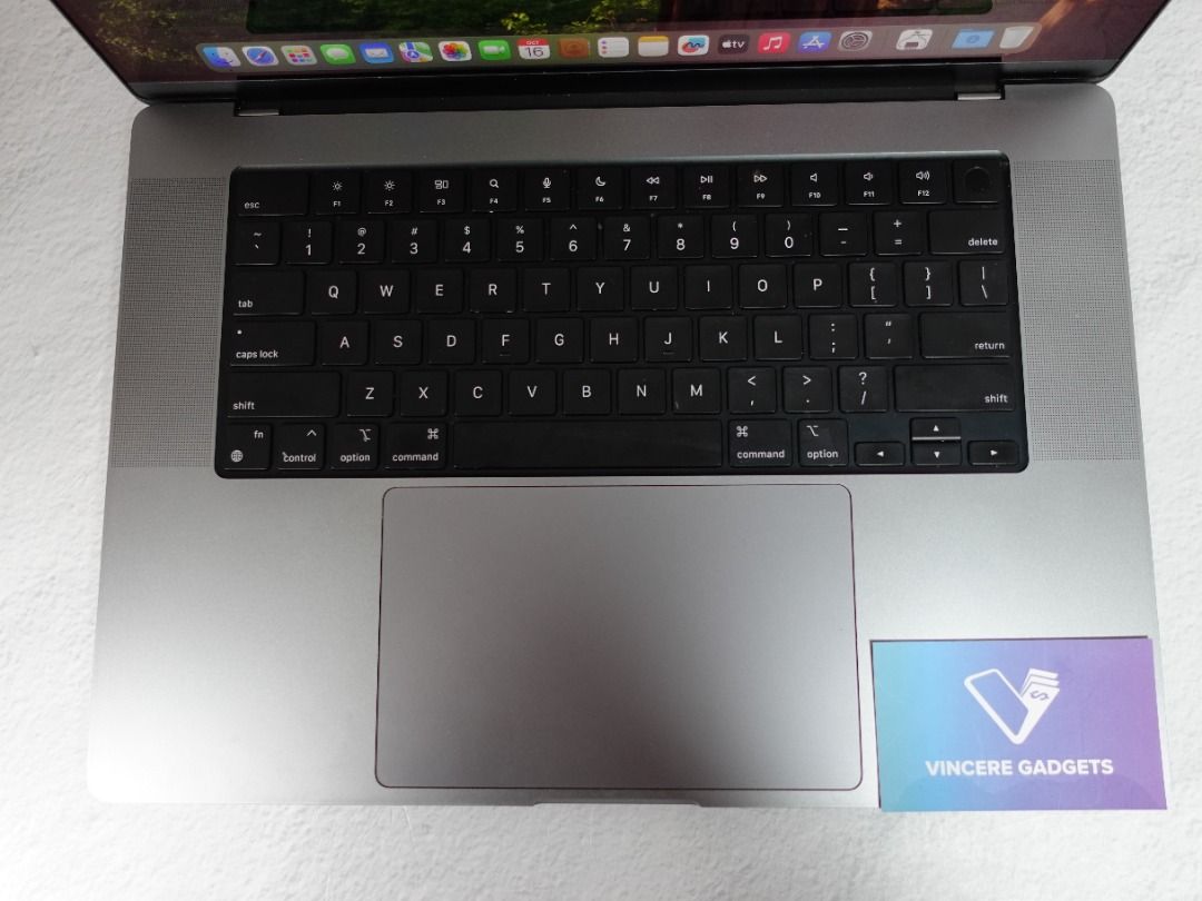 MacBook PRO M1 Pro (16-inch) 16GB RAM 512GB SSD + 🎁 FREE GIFTS 🎁 ...