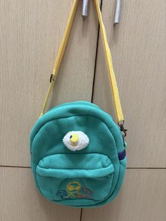 由 smallcat0220 (刊登 ID 1469909471，圖片 1) 提交，位於 的 (類別：)，說明：。