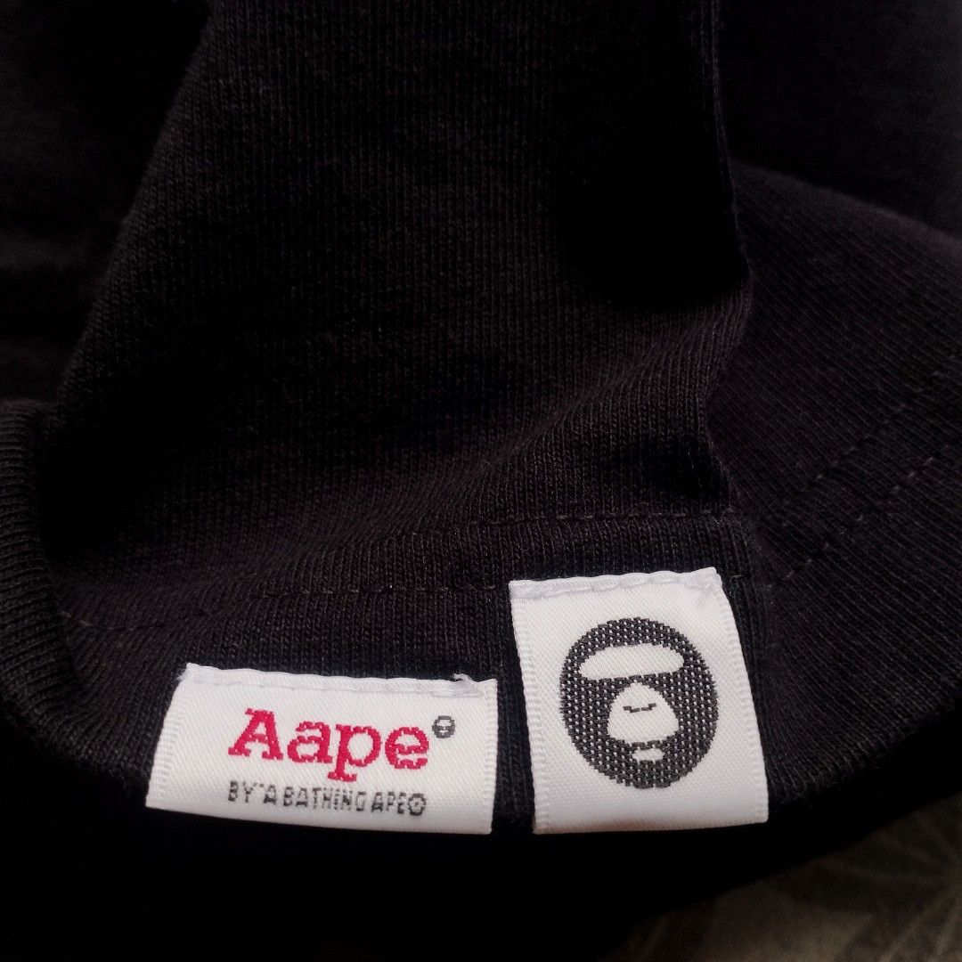 AAPE (Category: Tshirts & Polo Shirts ) located in Batangas. Submitted by adrianbanawa259 (Listing ID 1469812965, Image 3). Description: Color may vary due to lighting. Length: 27 inches Width: 19 inches no issue.