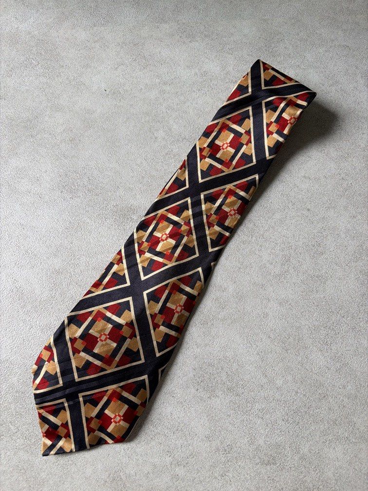 Abele Necktie (Category: Ties) located in Pasig City. Submitted by chamoisee (Listing ID 1469805441, Image 1). Description: Abele Necktie.