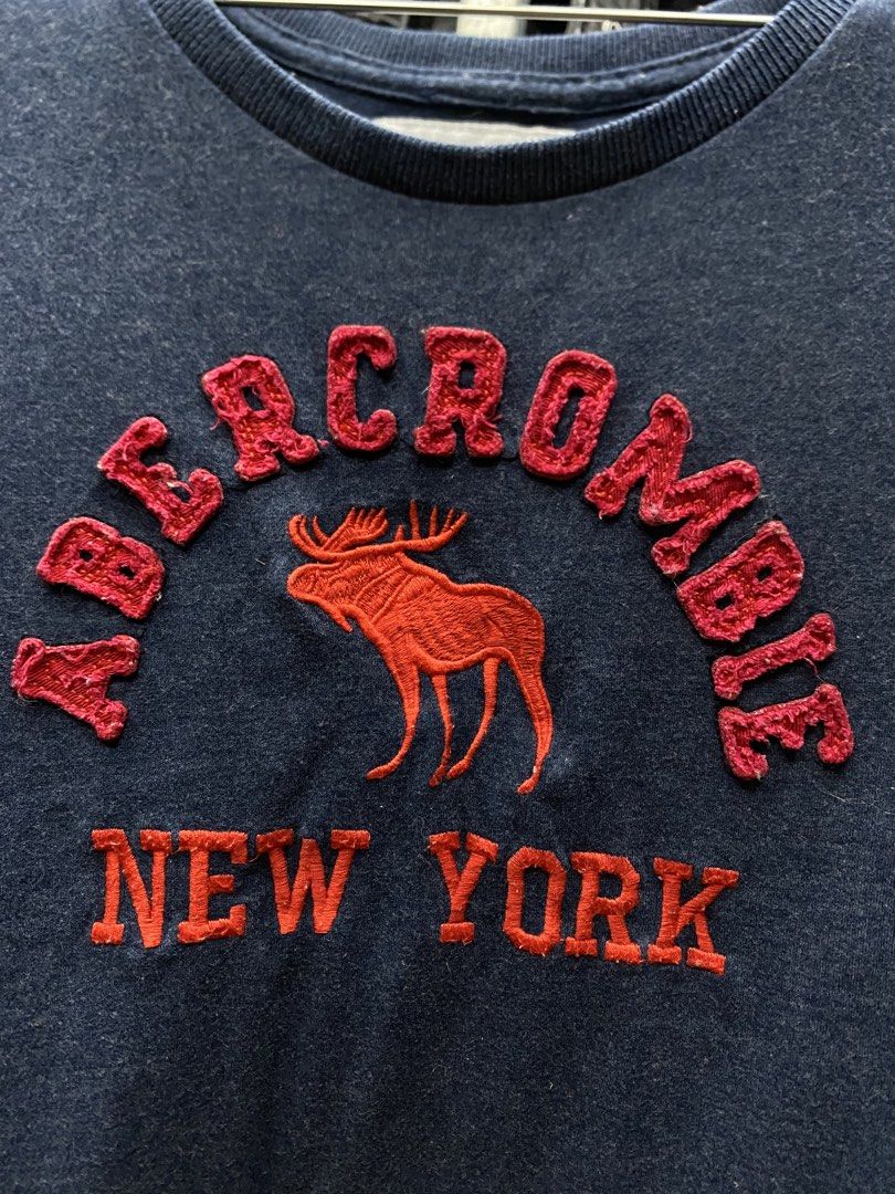 Abercrobie y2k (Category: Activewear) located in Manila. Submitted by freshfindresale (Listing ID 1469819766, Image 2). Description: Size small to medium.