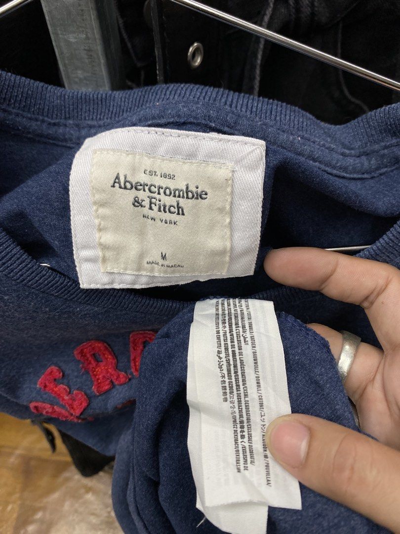Abercrobie y2k (Category: Activewear) located in Manila. Submitted by freshfindresale (Listing ID 1469819766, Image 3). Description: Size small to medium.