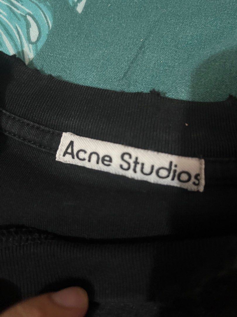 Acne Studios Stockholm Long Sleeve (Category: Formal Shirts) located in Manila. Submitted by jiroo.az (Listing ID 1469885006, Image 2). Description: washed distressed texture length: 27 in/70cm width: 23 in/59 cm sleeve length: 31 in/ 79cm .