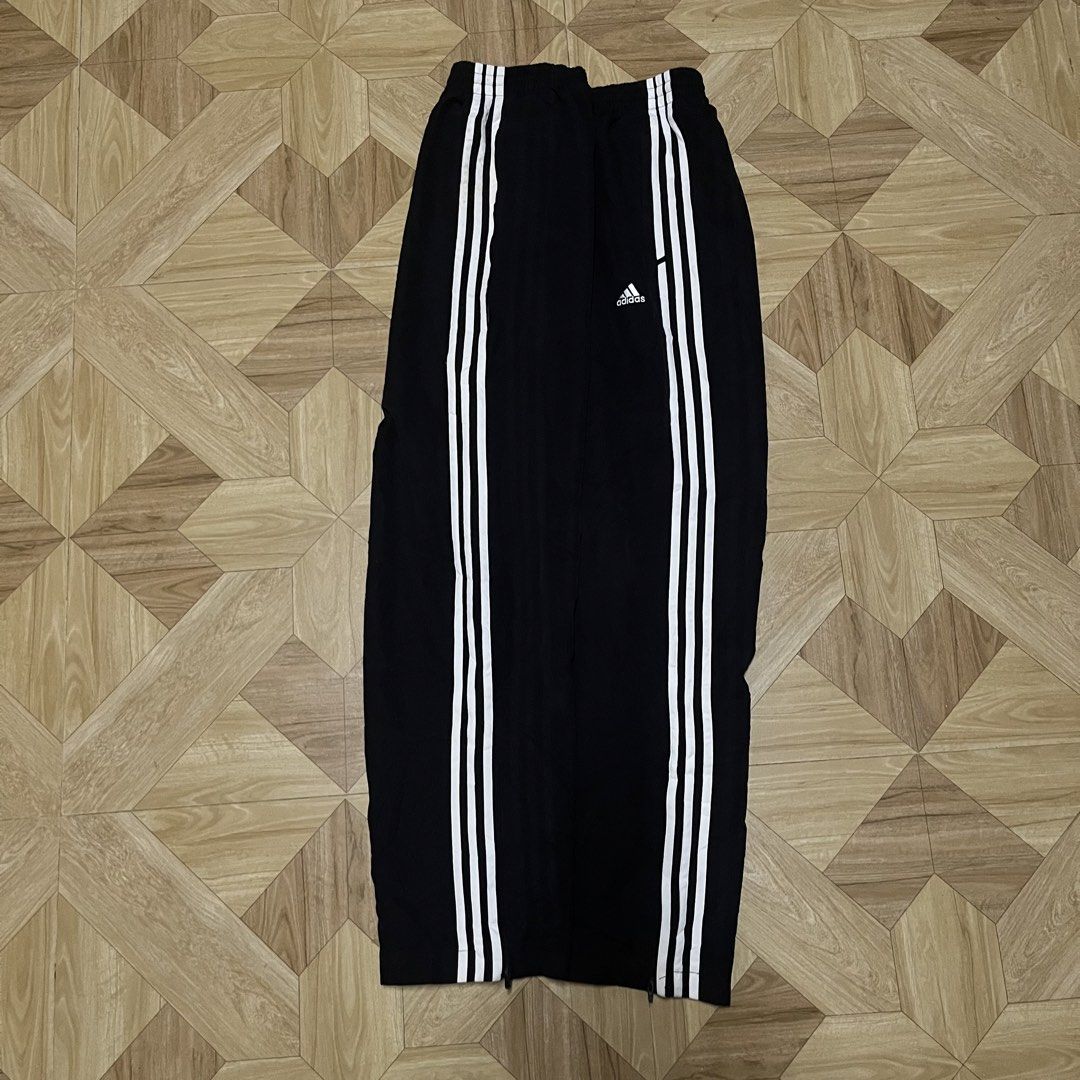 Adidas 3 lines TrackPants (Category: Joggers) located in Cavite. Submitted by sacmaestro444 (Listing ID 1469892102, Image 2). Description: free waist excellent condition cut tags authentic 9/10 colorate.