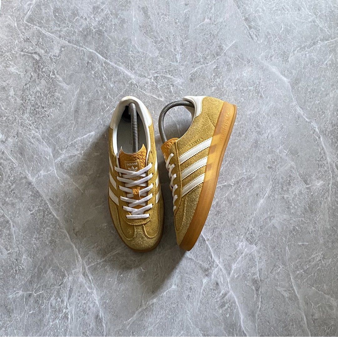 adidas indoor Gazelle (Category: Sneakers) located in San Carlos. Submitted by ddri.pshop (Listing ID 1469841395, Image 1). Description: size 6.5 US W/ 37.5 / 23-23.5 cm .