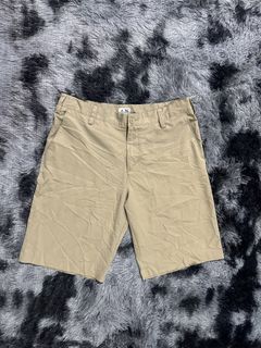 (Category: ) located in . Submitted by thriftcoyan (Listing ID 1469885224, Image 1). Description: .