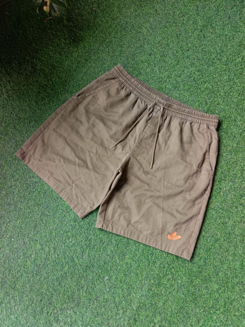 Adidas Outdoor Shorts (Category: Shorts) located in Davao. Submitted by karlito. (Listing ID 1469843278, Image 1). Description: Size XL Length 20 Hem 12.5 issue: Pinhole.