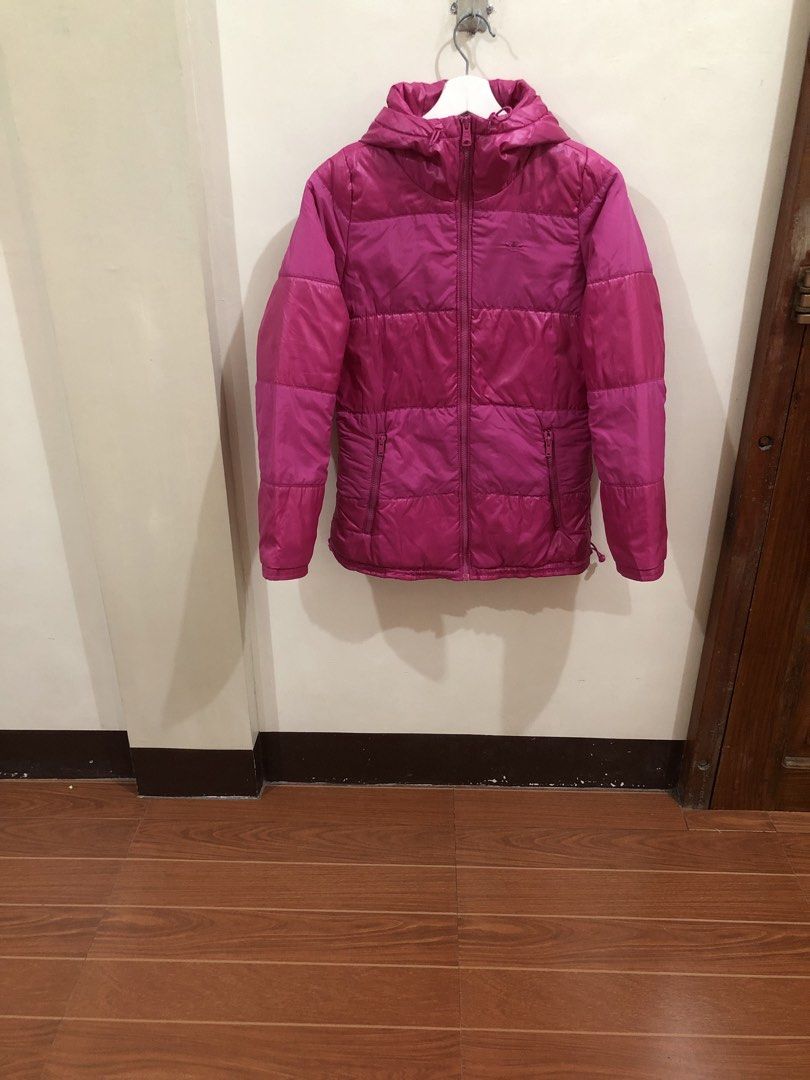 Adidas Pink Padded Jacket (Category: Coats, Jackets and Outerwear) located in Oas. Submitted by alithrifthunter (Listing ID 1469947275, Image 2). Description: .