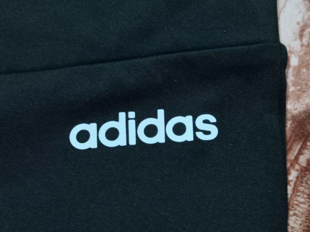 Adidas Quickdry Leggings (Category: Activewear) located in General Santos City (Dadiangas). Submitted by alfredanth42291 (Listing ID 1469833002, Image 2). Description: ADIDAS LEGGING (big logo) black womens L W: 30-37 L: 35 -86% polyester -14% elastance ✓excellent condition 250 #gym #running #sports #pickleball.