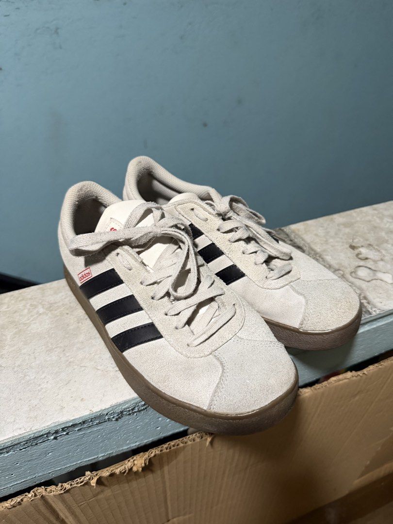 Adidas Shoes (Category: Sneakers) located in Manila. Submitted by mightymoon-e728fb (Listing ID 1469855748, Image 1). Description: pm for more inquiries! price are negotiable pls lower expectations for preloved items original :) .