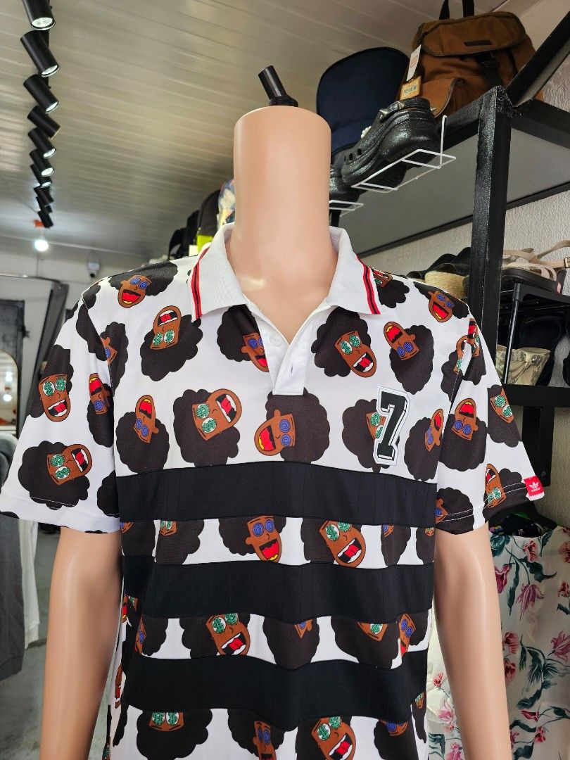 Adidas Skateboarding Na-Kel Jersey (Category: Tshirts & Polo Shirts ) located in Baguio. Submitted by kayeonlineshop (Listing ID 1469853369, Image 2). Description: an all-over-print soccer-style polo jersey inspired by pro skater Nakel Smith.