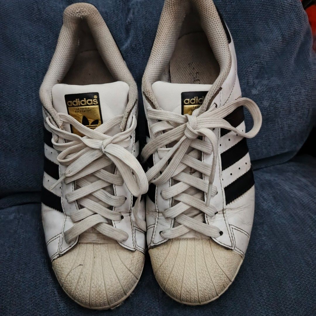 Adidas Superstar classic (Category: Sneakers & Footwear) located in Urdaneta. Submitted by bernalyn25 (Listing ID 1469824931, Image 1). Description: Have some signs of wear Size: US-9, Uk-7 1/2, cm-25.5 Cm.