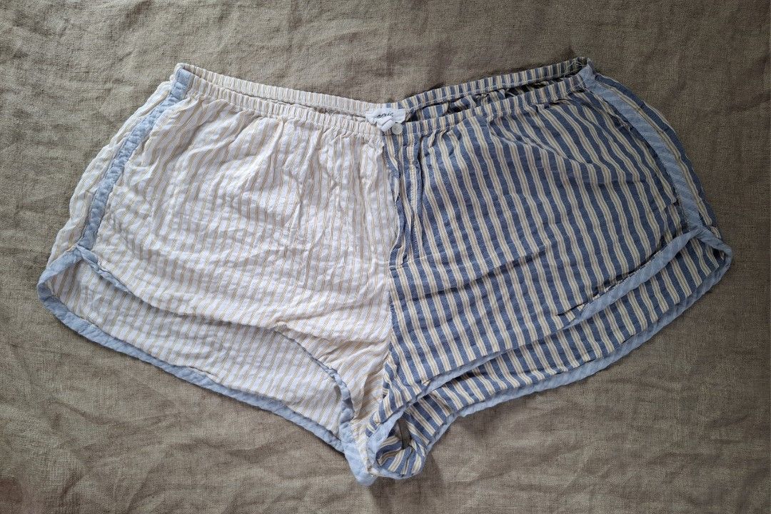 Aerie pajama shorts - Small (Category: Shorts) located in Tanjay. Submitted by ukay_thriftybylj (Listing ID 1469763567, Image 2). Description: no nego.