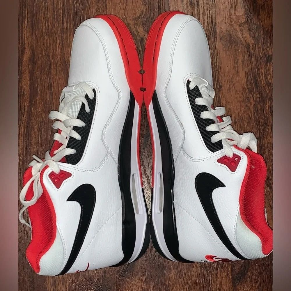 Air flight legacy Size 11 1300 (Category: Sneakers) located in Mandaluyong City. Submitted by bethco (Listing ID 1469814271, Image 2). Description: Air flight legacy Size 11 1300 No issues Still looks new.