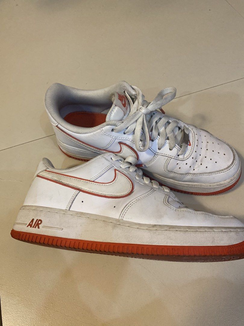 Air Force White Picante Red (Category: Sneakers) located in Quezon City. Submitted by zaffiro98 (Listing ID 1469866215, Image 2). Description: size 9.5.