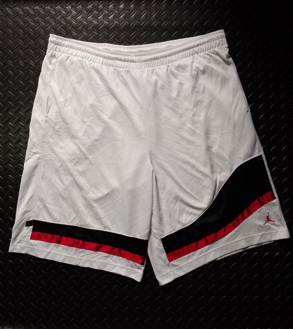 Air Jordan Jumpman Mesh Short (Category: Shorts) located in Baguio. Submitted by bado.feels (Listing ID 1469819416, Image 1). Description: Good condition Size 40 (adjustable) Length 25 Leg Opening 15.5 750+sf.