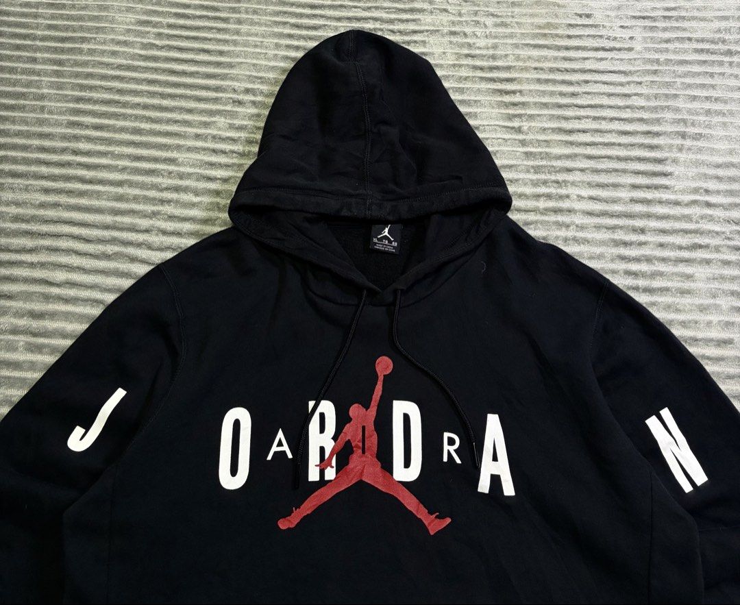 AIR Jordan SCRIPT HOODIE JACKET (Category: Coats, Jackets and Outerwear) located in Kawit. Submitted by samfuentebella09 (Listing ID 1469864722, Image 2). Description: AIR J0RDAN BLACK HOODIE JACKET✅ ▪️Size XLARGE on tag✅ ▪️Width”23 x 27”Length✅ ▪️Excellent Condition 9/10✅ ▪️Color Rate 10/10✅ ▪️Good As New✅ Add sf💸 Pm🔑.